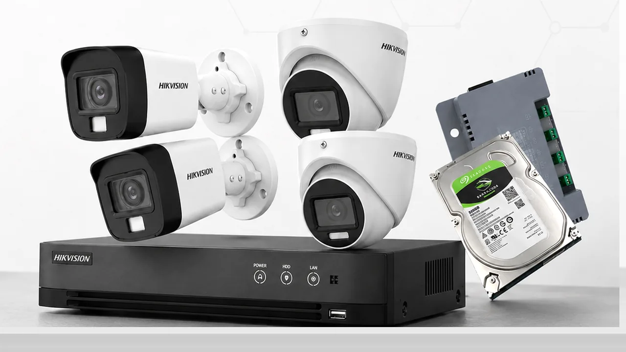 Paket CCTV Hikvision 2MP 4 channel: empat kamera, DVR, dan hard disk